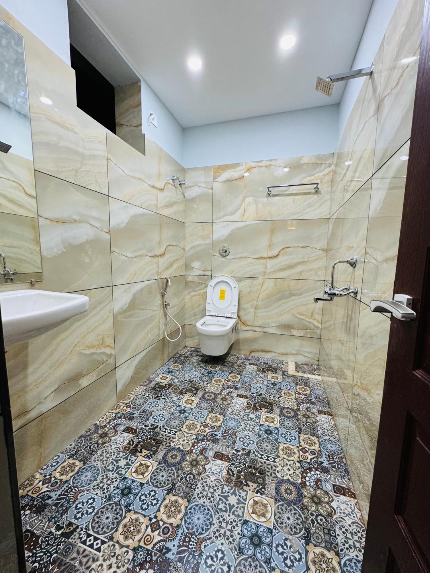 The Glasswater By The Backwater Homestay Kalyānpur Εξωτερικό φωτογραφία