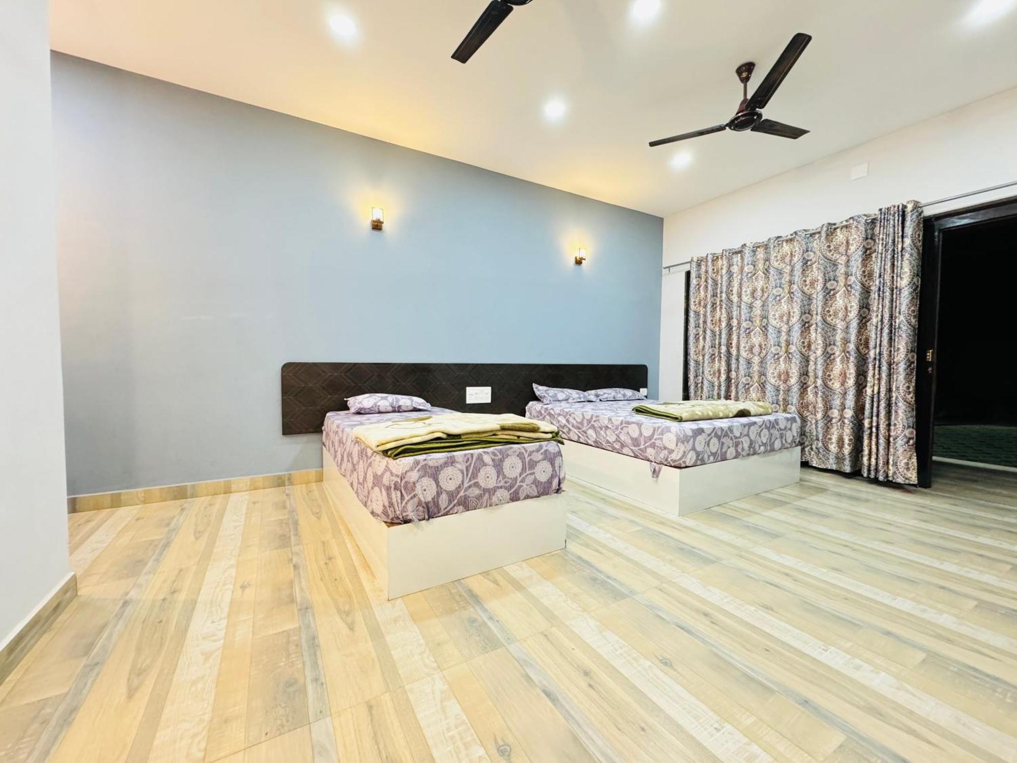 The Glasswater By The Backwater Homestay Kalyānpur Εξωτερικό φωτογραφία