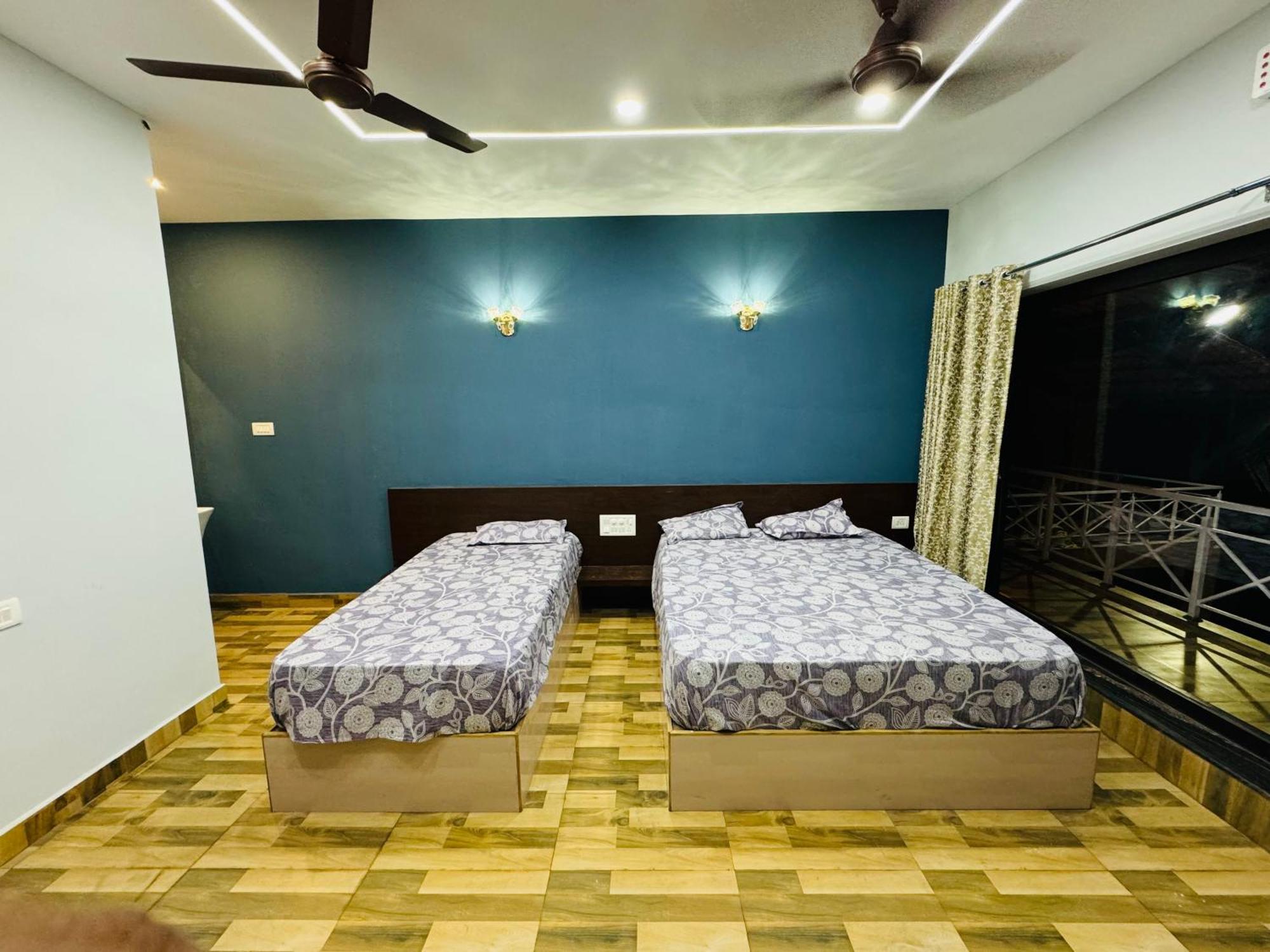 The Glasswater By The Backwater Homestay Kalyānpur Εξωτερικό φωτογραφία